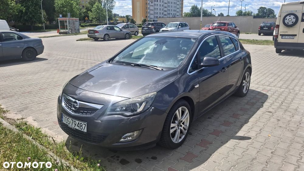 Opel Astra 1.4 Turbo Design Edition - 3