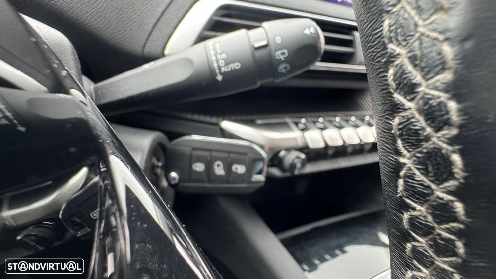 Peugeot 3008 1.5 BlueHDi Active Pack - 39