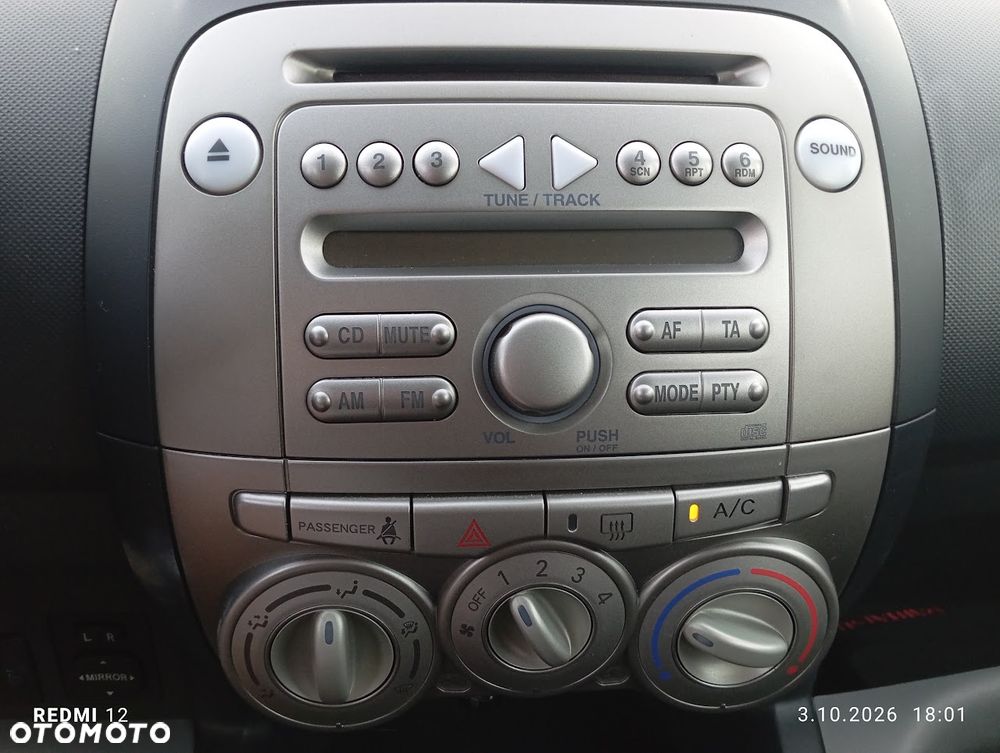 Daihatsu Sirion 1.3 - 32