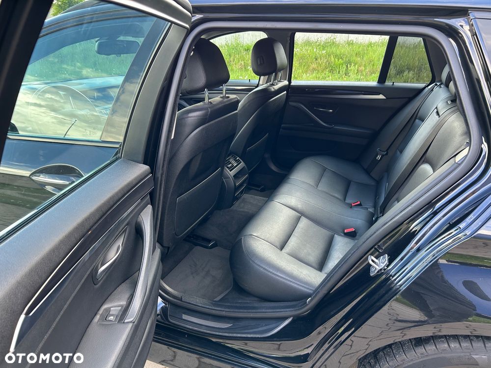 BMW Seria 5 520d - 16
