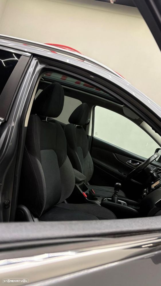 Nissan Qashqai 1.5 dCi Tekna Premium - 19