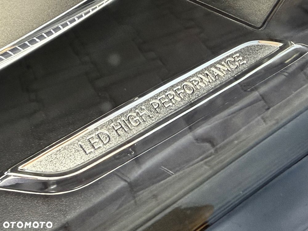 Mercedes-Benz CLA 180 7G-DCT Progressive Line Advanced - 24