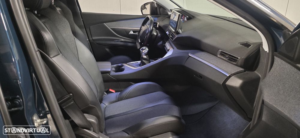 Peugeot 5008 1.2 PureTech Allure Pack - 13