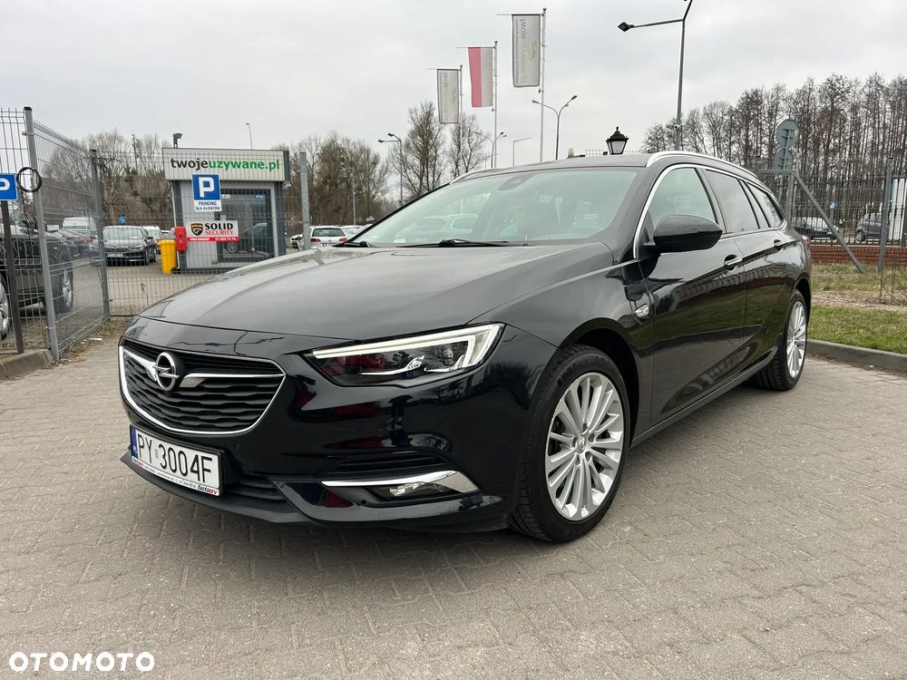 Opel Insignia - 1