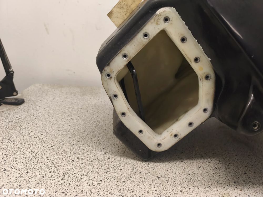 Bak, zbiornik paliwa Triumph Daytona 955i 955 - 7
