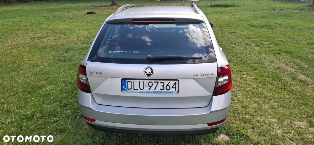 Skoda Octavia 1.6 TDI Ambition - 5
