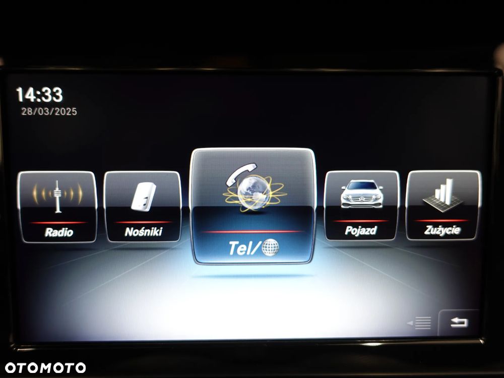 Mercedes-Benz Klasa E 220 d T 9G-TRONIC - 39