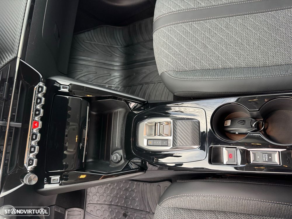 Peugeot e-208 Style - 21