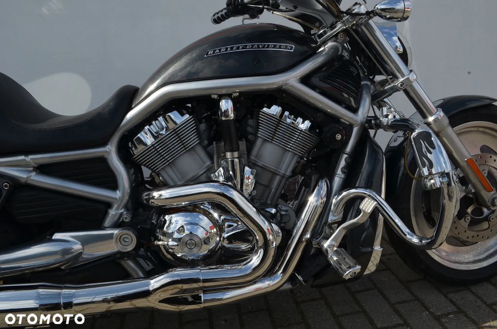 Harley-Davidson V-Rod Street Rod - 11