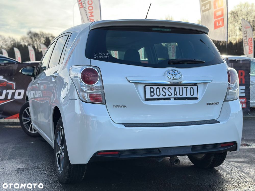 Toyota Verso 2.0 D-4D Active - 7