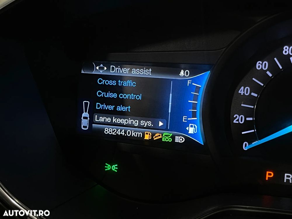 Ford Mondeo 2.0 HEV Titanium - 27