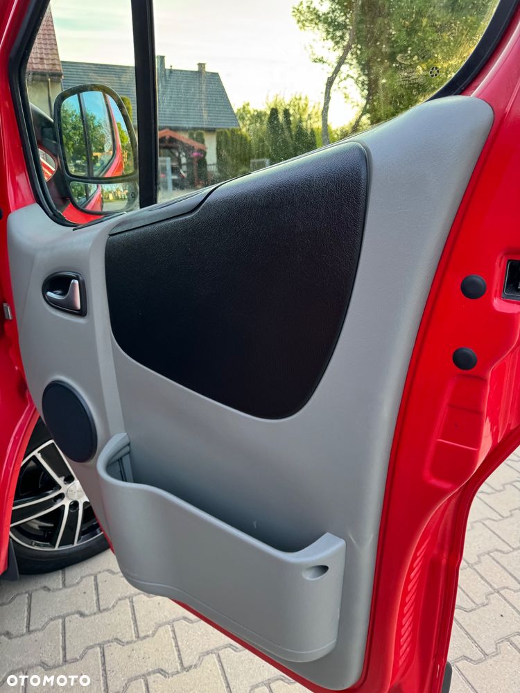 Opel Vivaro - 29