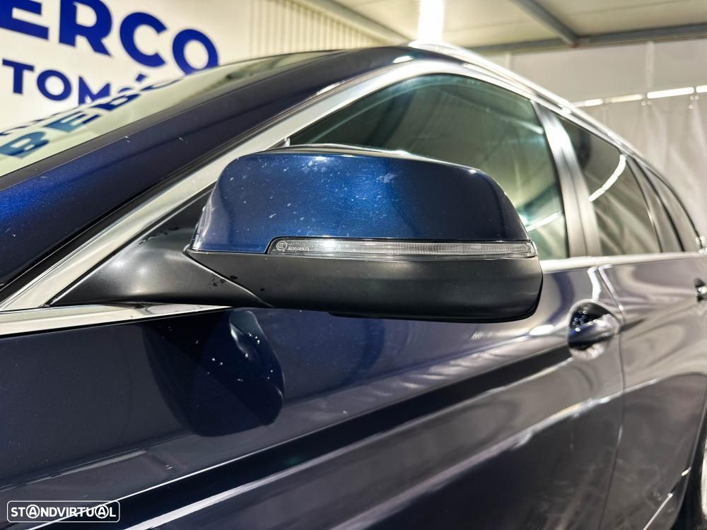 BMW 520 d Pack Desportivo M Auto - 16