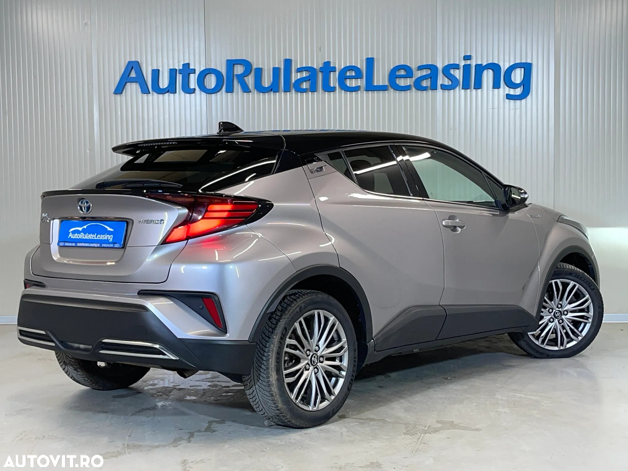 Toyota C-HR 2.0 Hybrid Lounge - 3