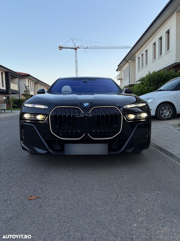 BMW Seria 7 - 1