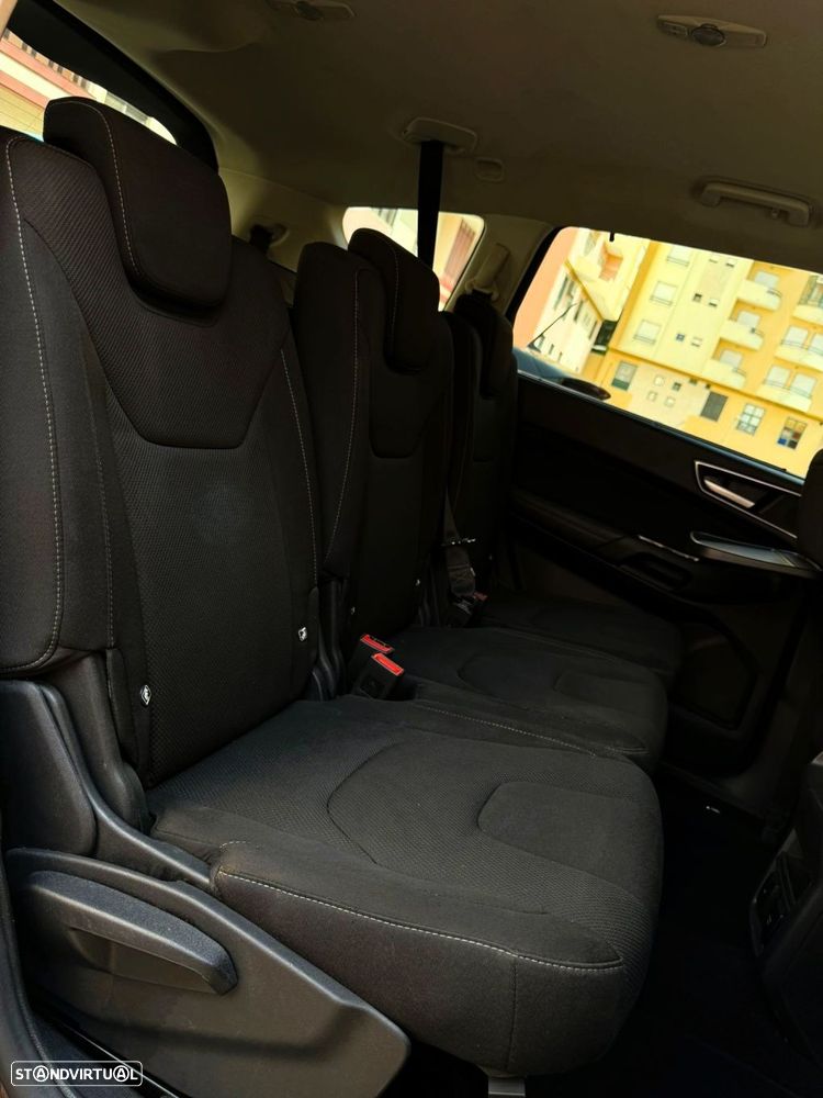 Ford S-Max 2.0 TDCi Titanium - 28