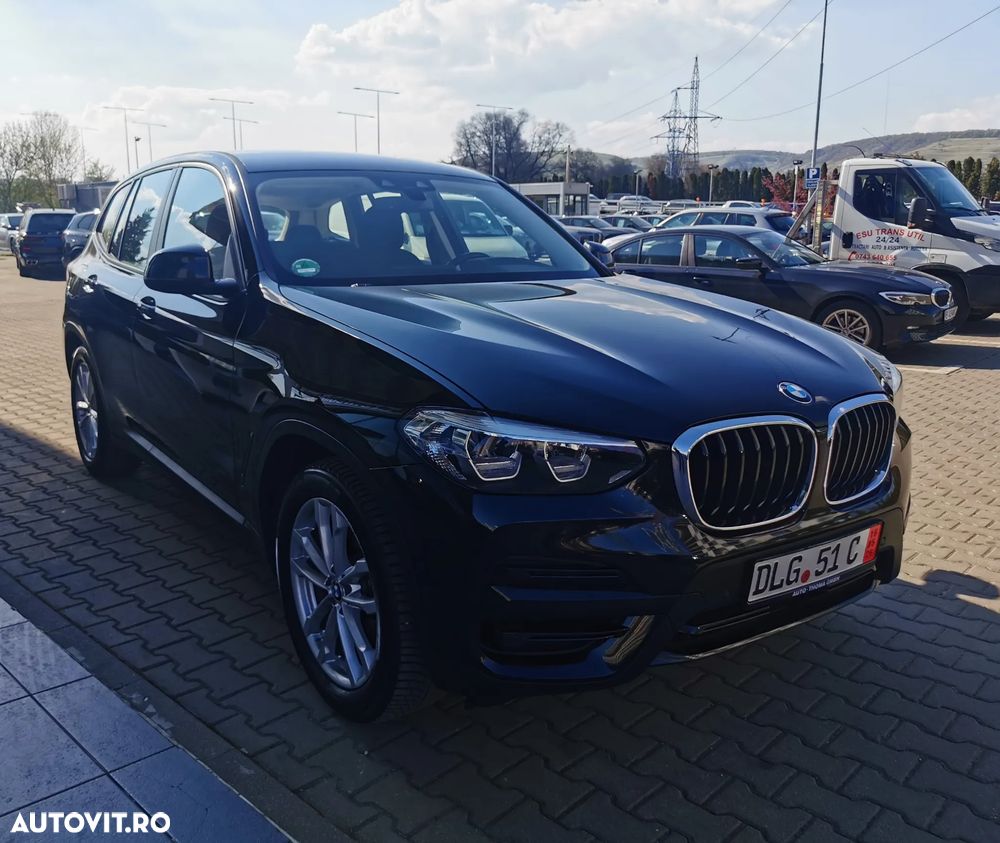 BMW X3 xDrive20d Aut. Advantage - 2