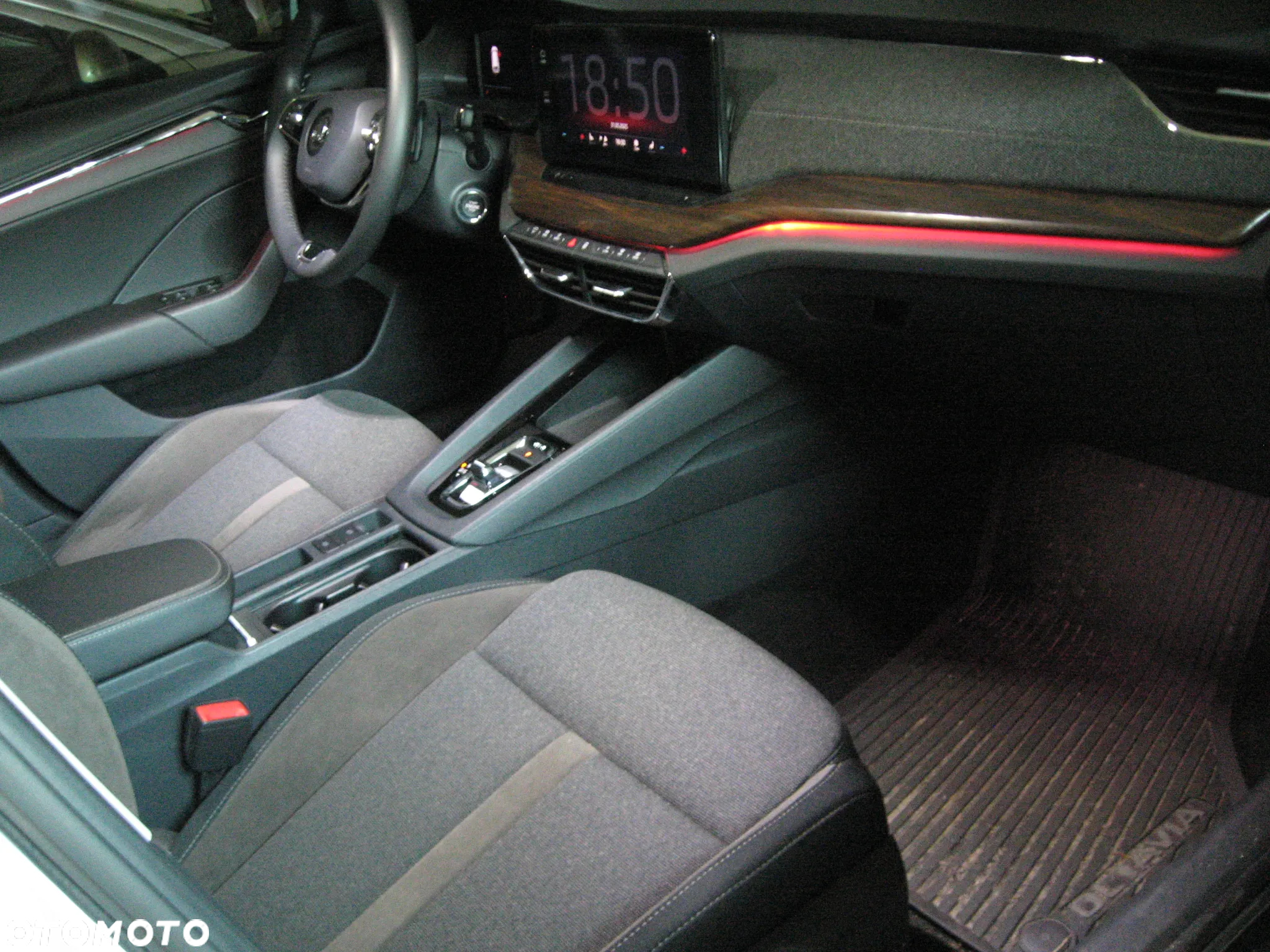 Skoda Octavia 2.0 TDI 4x4 Scout DSG - 22