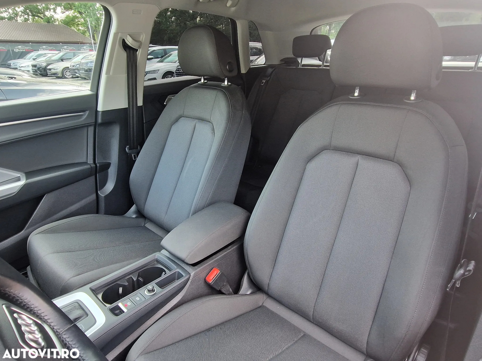 Audi Q3 2.0 35 TDI S tronic quattro Basic - 10