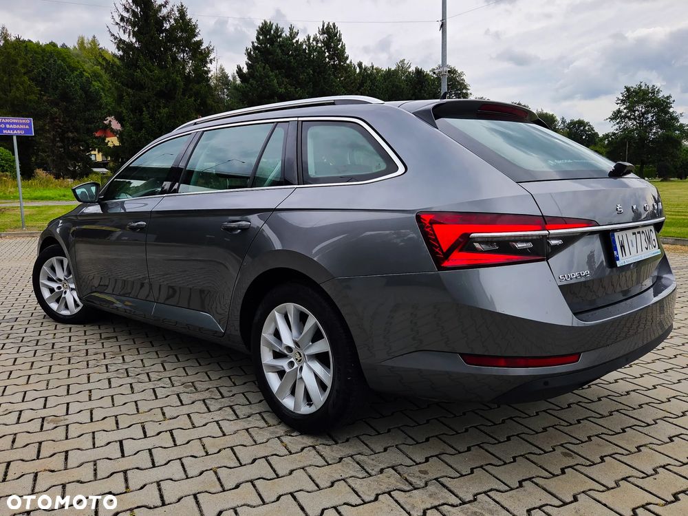 Skoda Superb 2.0 TDI SCR Ambition DSG - 15