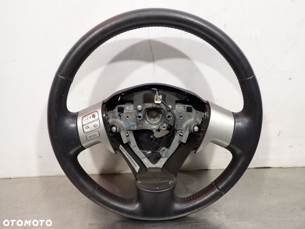 KIEROWNICA TOYOTA COROLLA E15