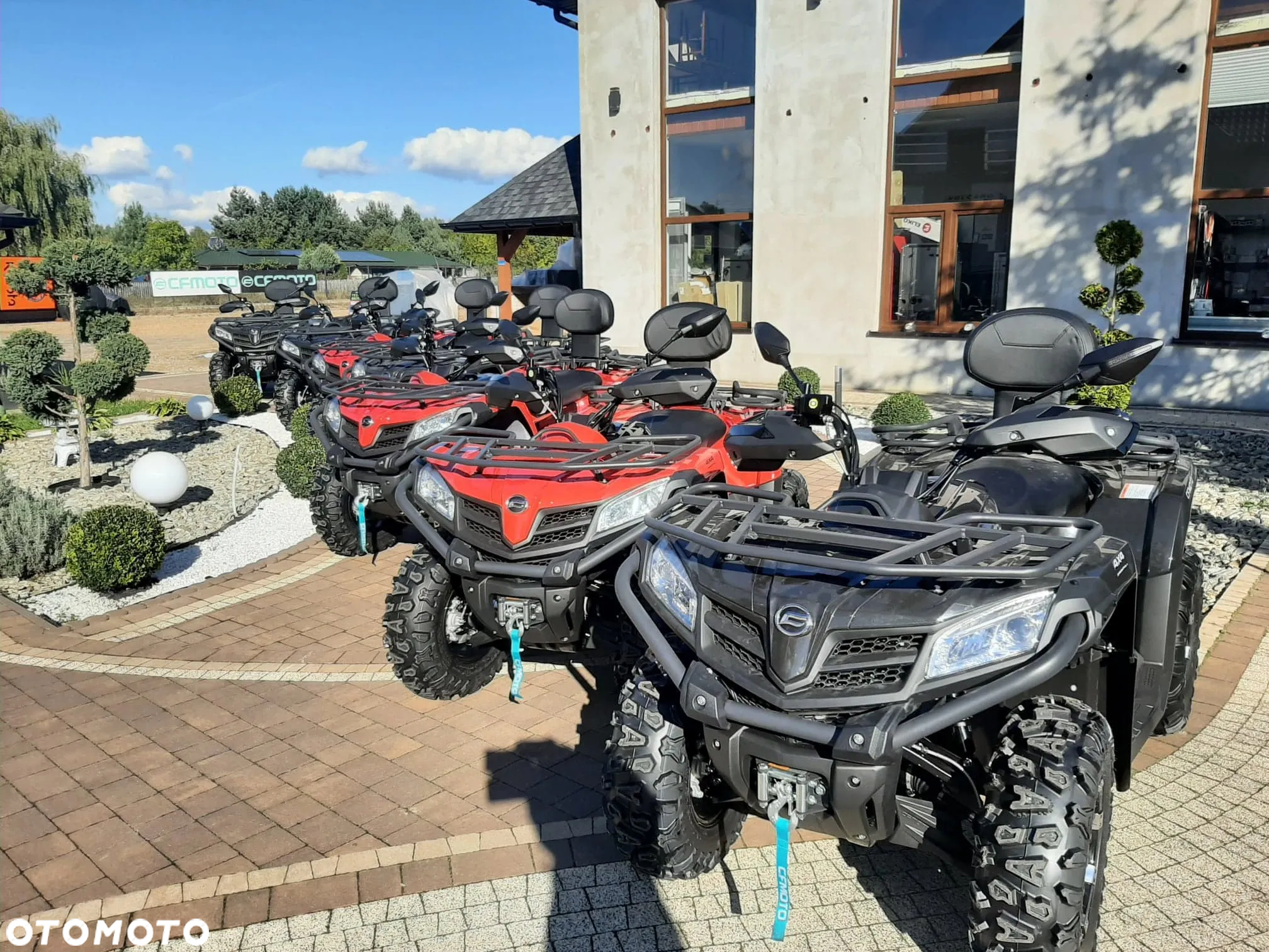 CFMoto CForce - 17