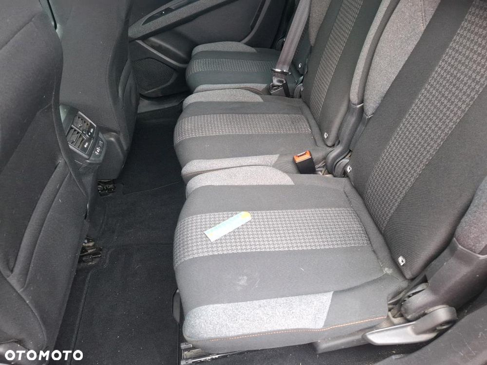 Peugeot 5008 PureTech 130 Stop & Start Active Business-Paket - 17