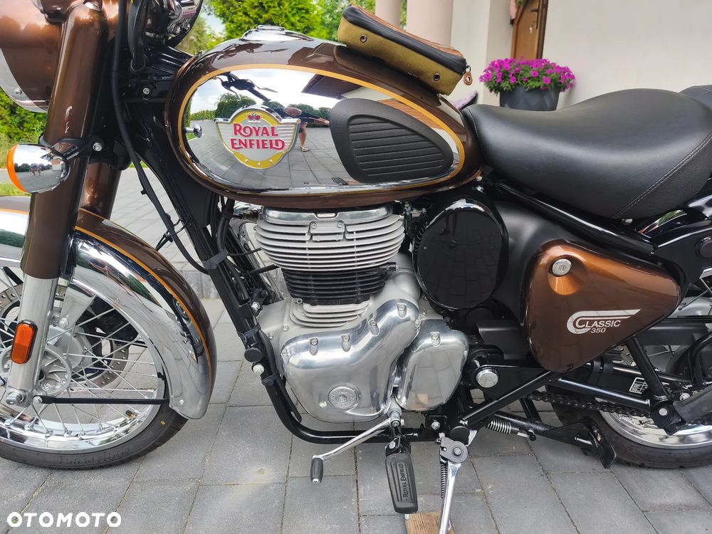 Royal Enfield Classic - 23