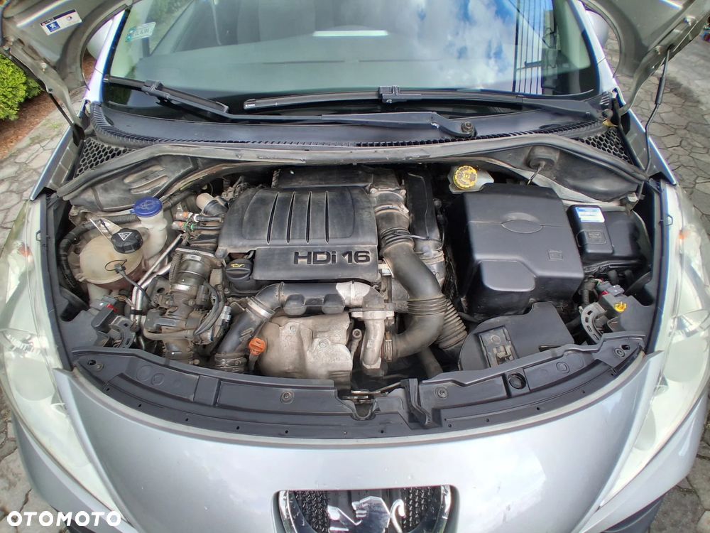 Peugeot 207 - 26