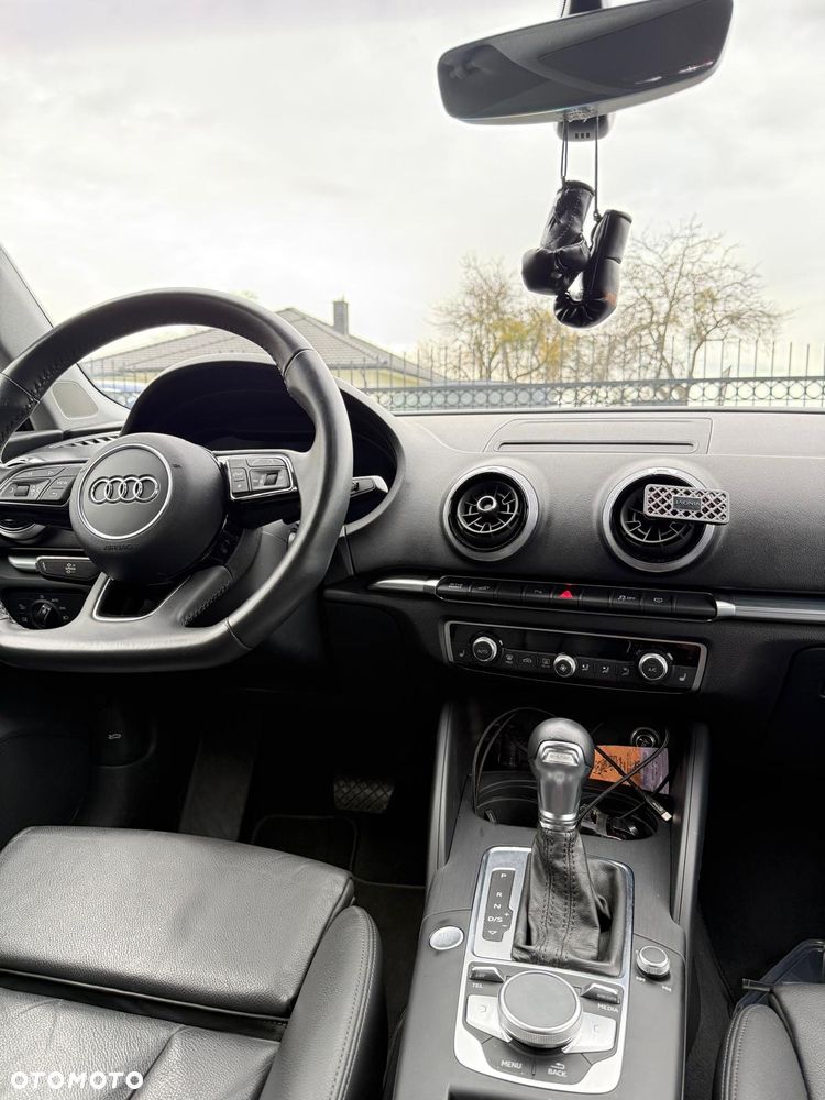 Audi A3 Sportback - 19