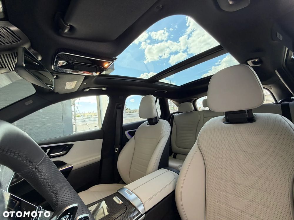 Mercedes-Benz GLC 220 d mHEV 4-Matic AMG Line - 16