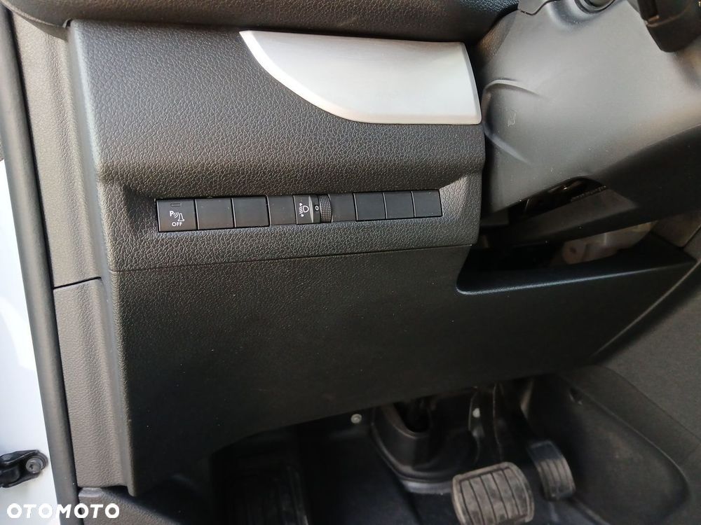 Toyota Proace Verso 2.0 D4-D Long Business - 39