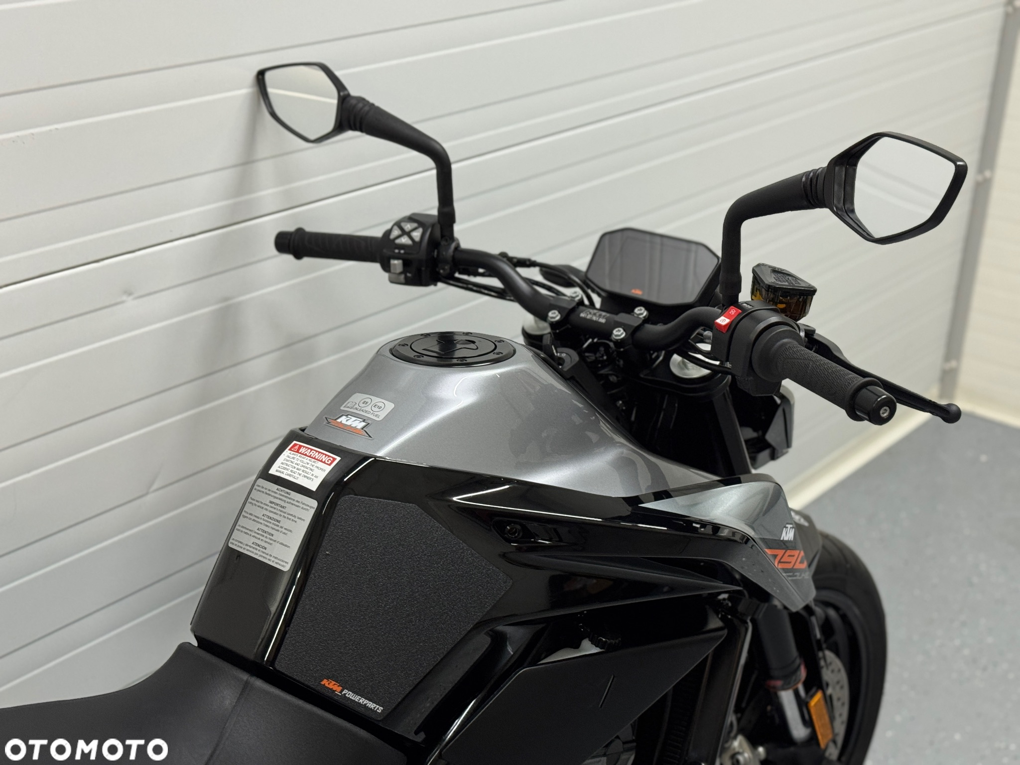 KTM Duke - 10