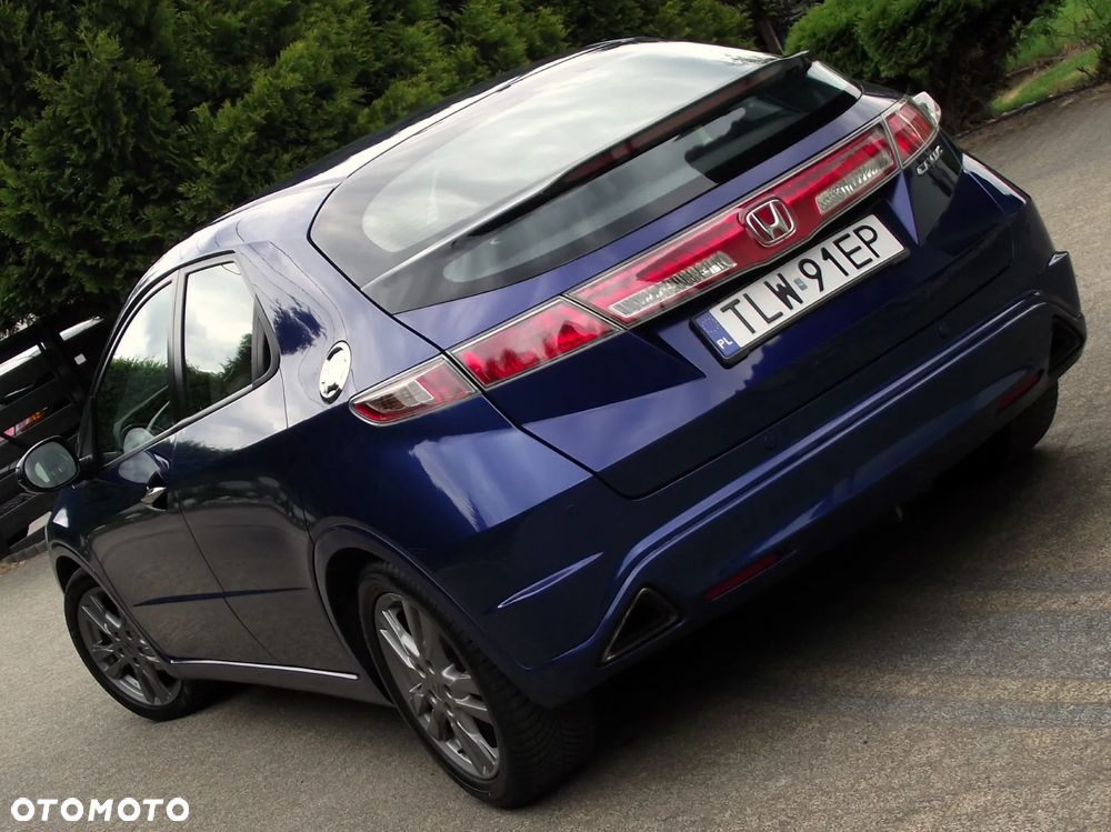Honda Civic 1.8 Executive - 34