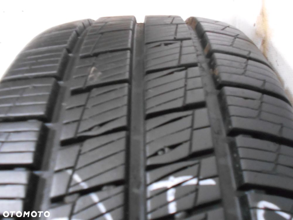 OPONA POJEDYNKA 235/65R16C  HANKOOK VANTRA ST AS2 DOT 2323 10MM - 2