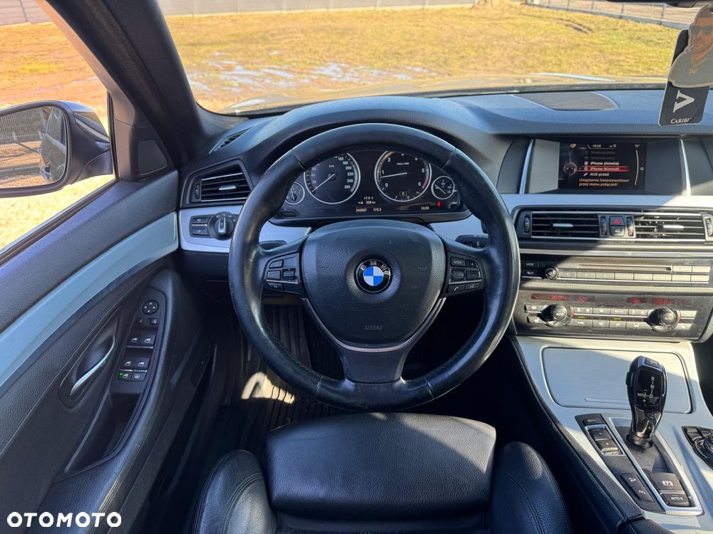 BMW Seria 5 530d xDrive - 8