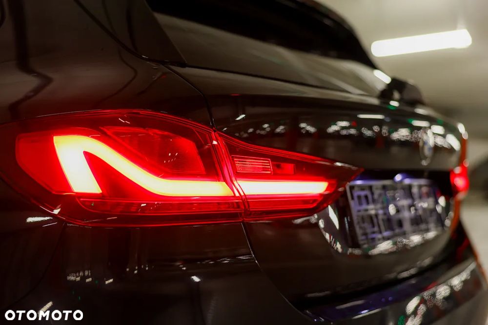 BMW Seria 1 118i Advantage - 9