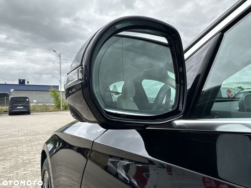 Mercedes-Benz Klasa E 220 d mHEV 4-Matic Avantgarde 9G-Tronic - 14