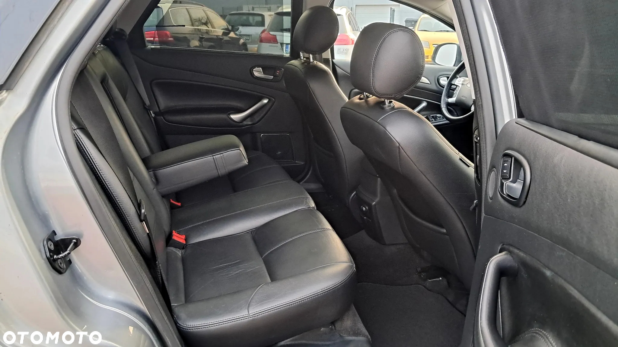 Ford Mondeo 2.0 Titanium X - 12