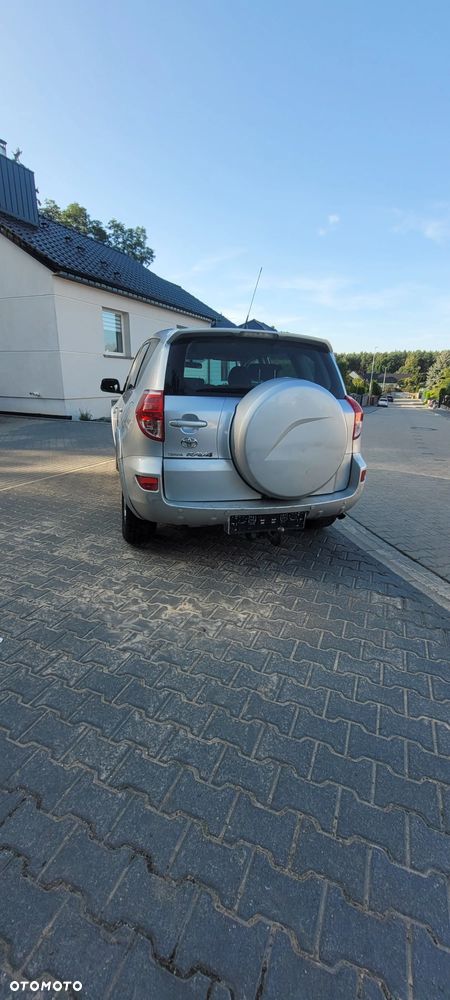 Toyota RAV4 2.2 D-CAT 4x4 Executive - 3