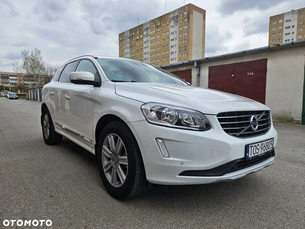 Volvo XC 60 T6 AWD Geartronic Summum - 3