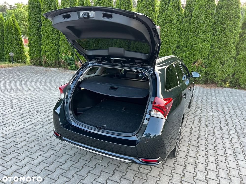 Toyota Auris - 26