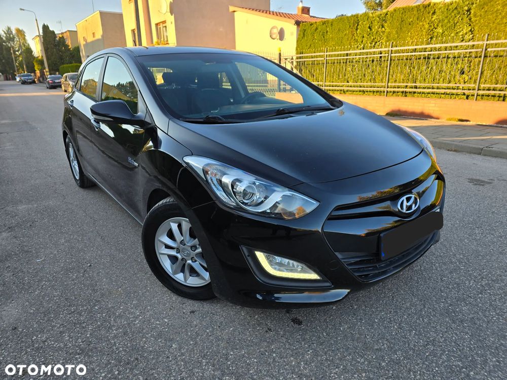 Hyundai i30 1.6 Fifa World Cup Edition - 1