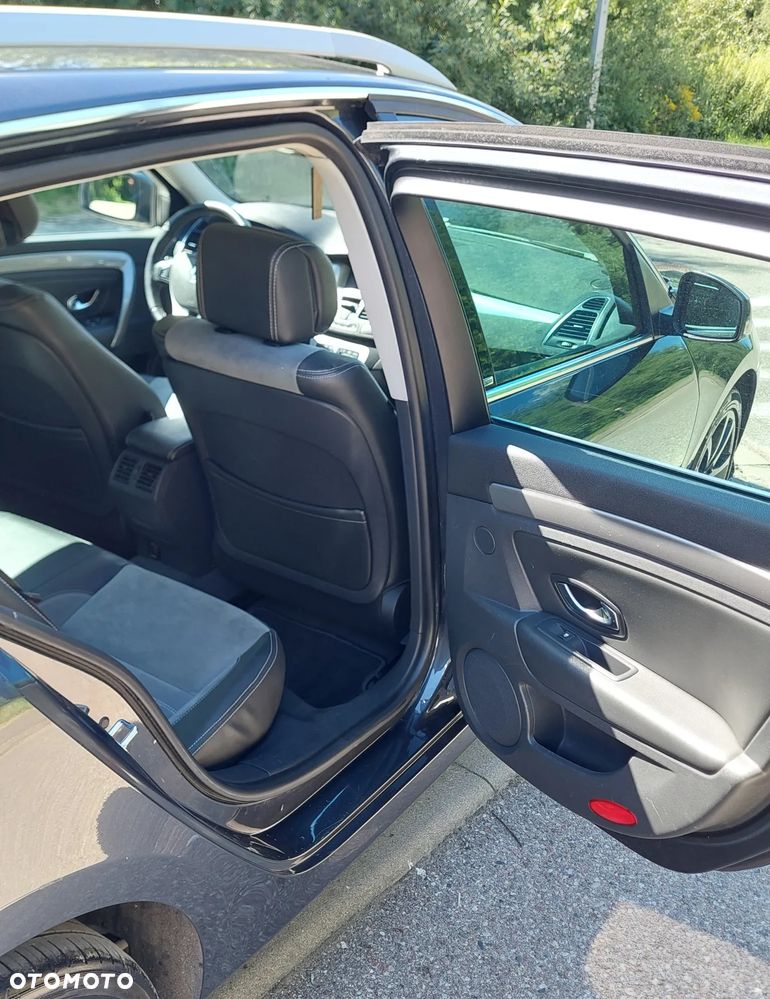 Renault Laguna ver-2-0-dci-gt-4ws - 10