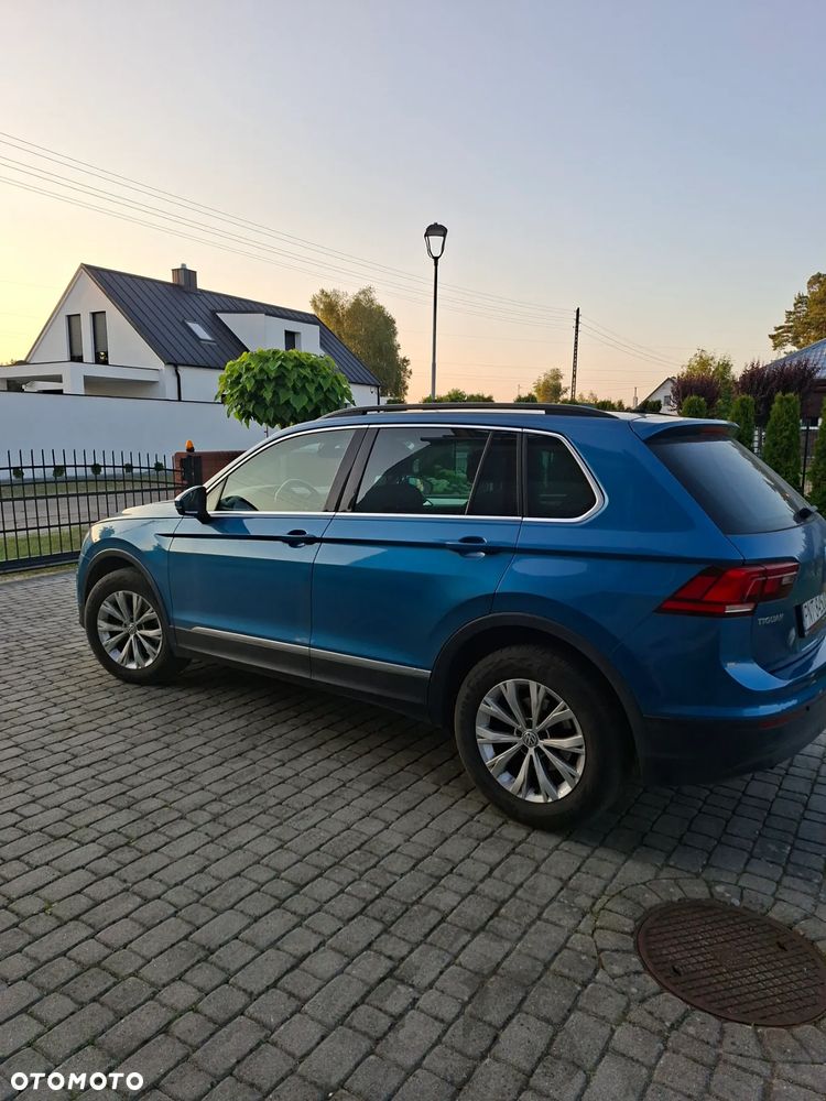 Volkswagen Tiguan - 4
