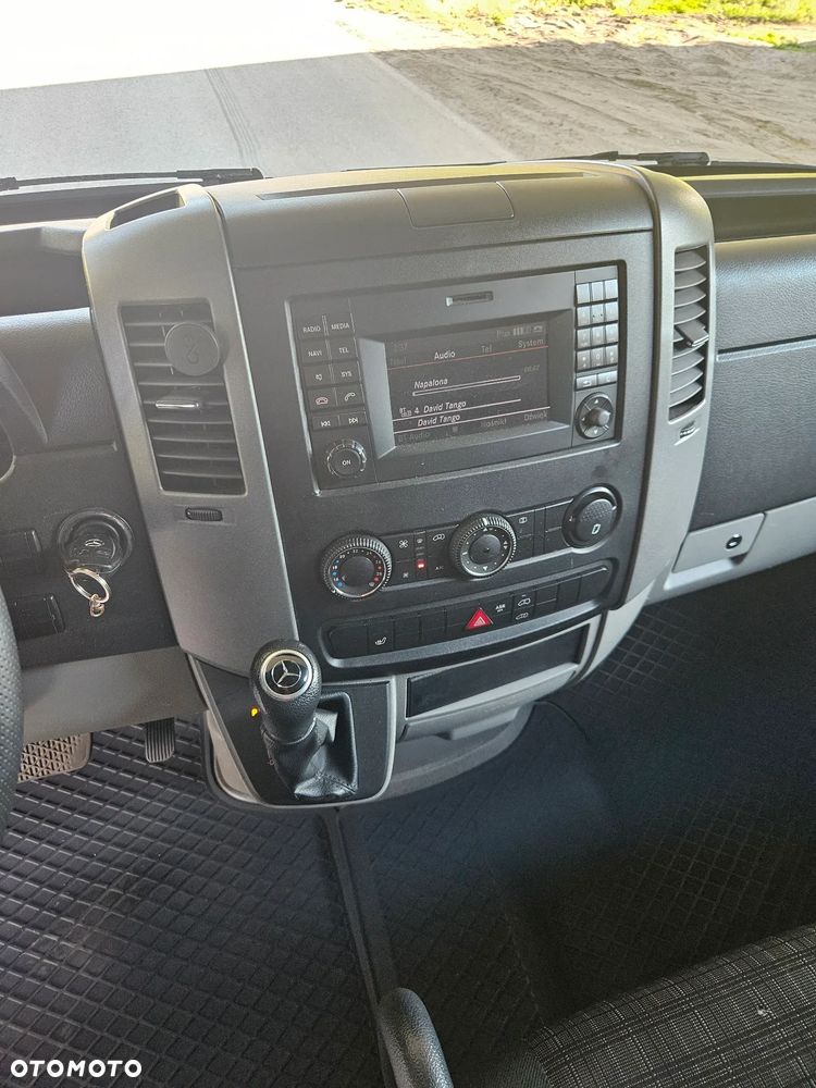 Mercedes-Benz Sprinter 319 CDI V-6 3.0 190 Koni Ful opcja - 15