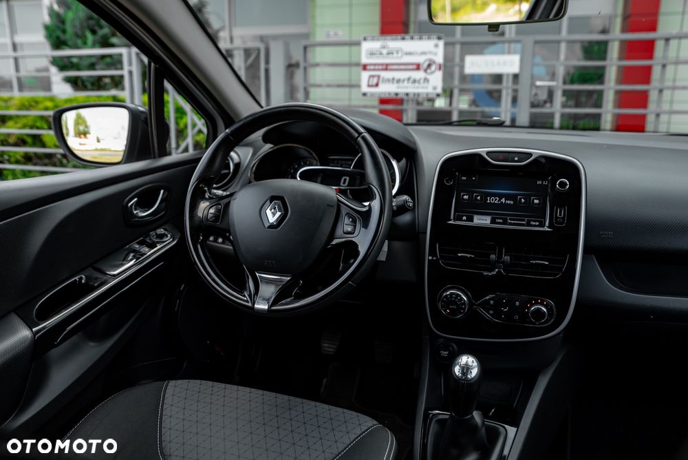 Renault Clio TCe 90 Limited - 25