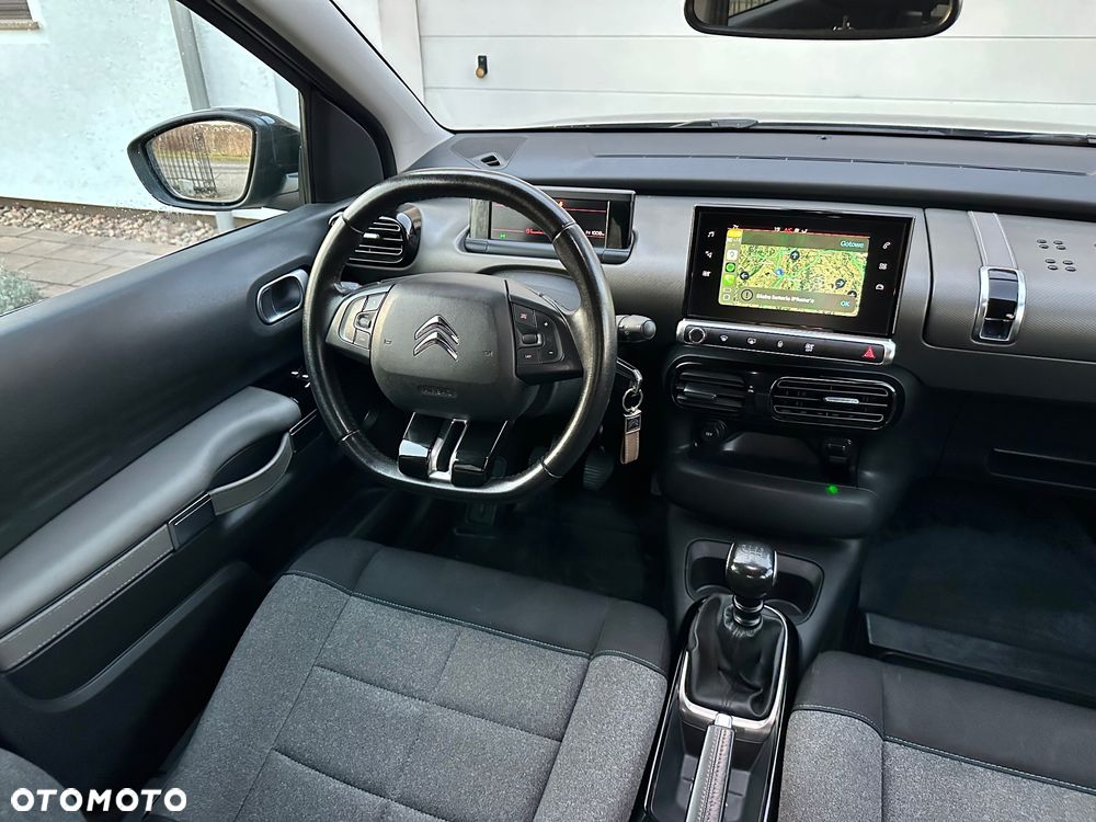 Citroën C4 Cactus 1.2 PureTech Shine S&S - 11