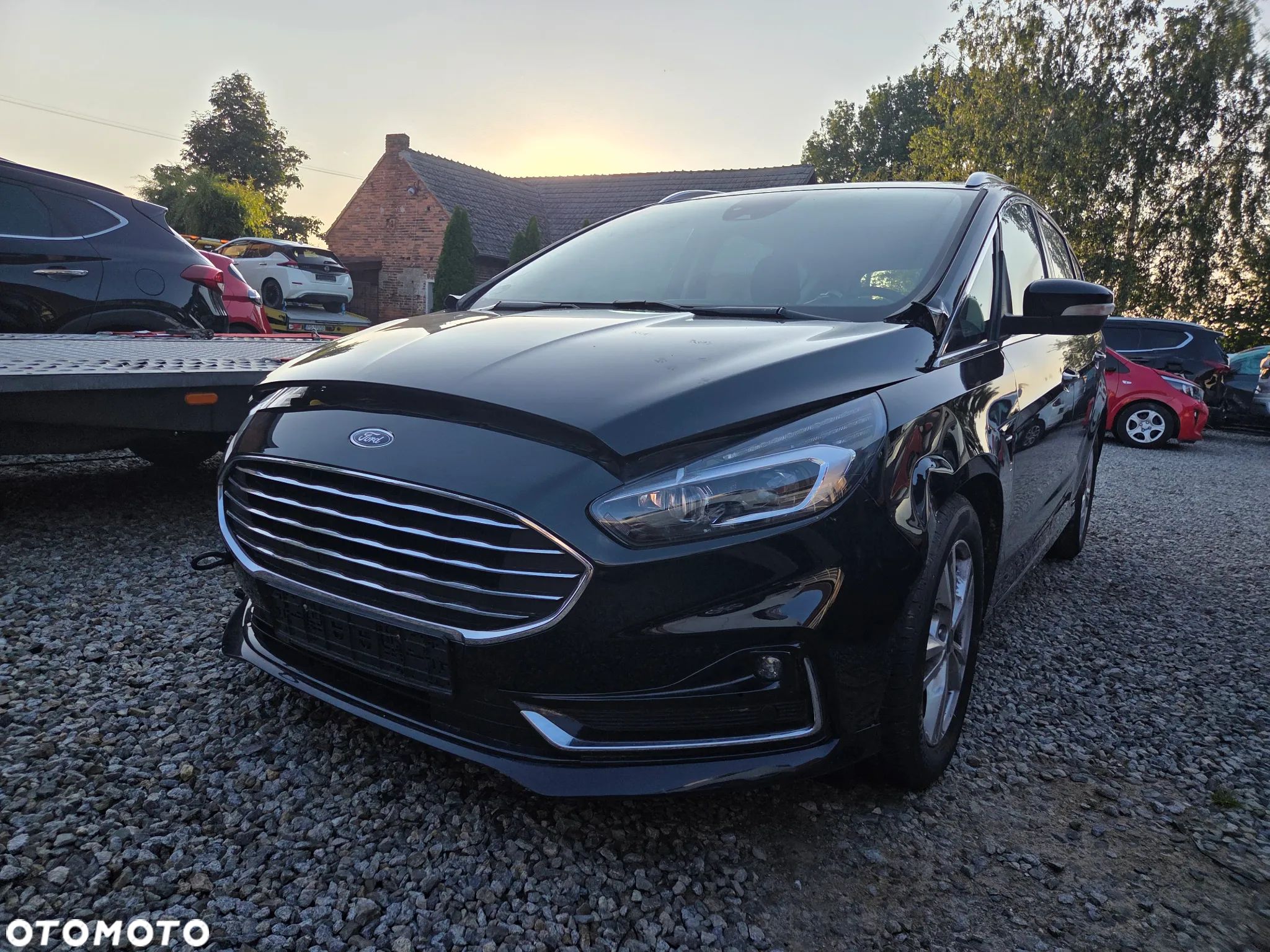 Ford S-Max 2.0 EcoBlue Titanium - 1