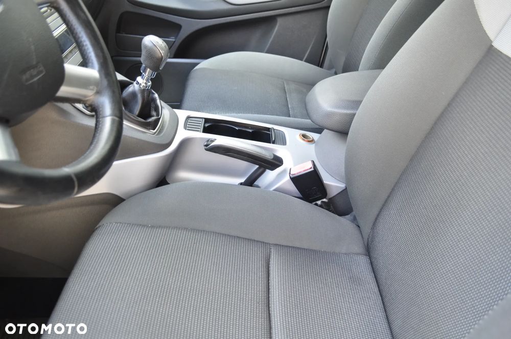 Ford Kuga 2.0 TDCi Trend - 12